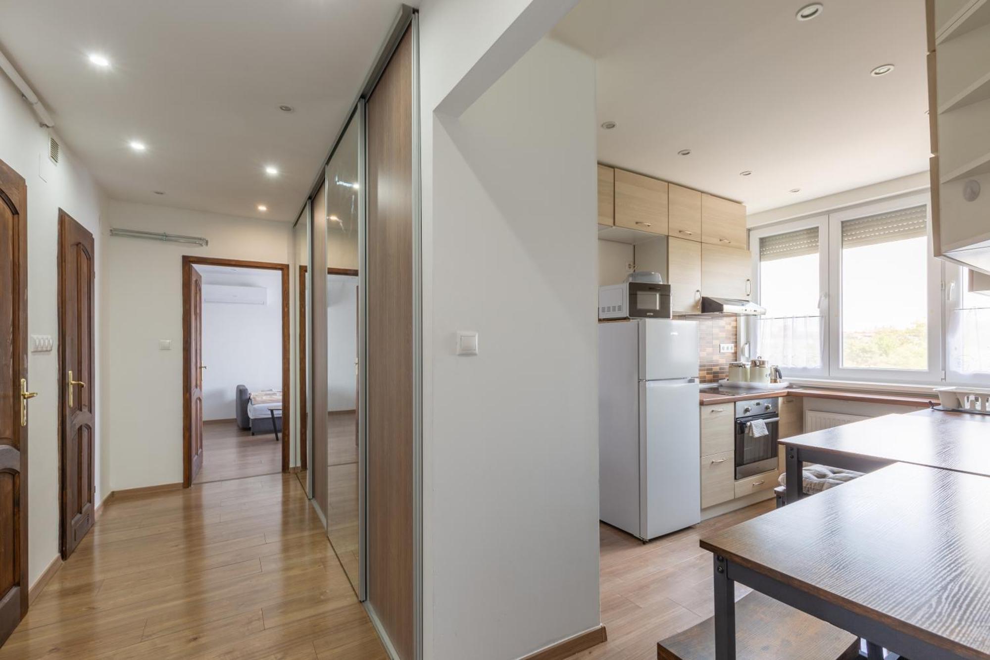 Street'N Apartment Будапеща Екстериор снимка